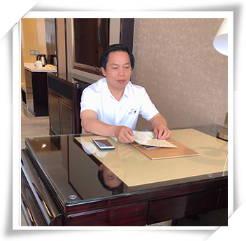 湘潭萬農(nóng)飼料有限公司,湘潭萬農(nóng)飼料,萬農(nóng)飼料,湘潭魚飼料廠，湘潭龍蝦飼料廠，湘潭豬飼料廠，湘潭畜禽飼料,湘潭水產(chǎn)飼料,湘潭飼料生產(chǎn)